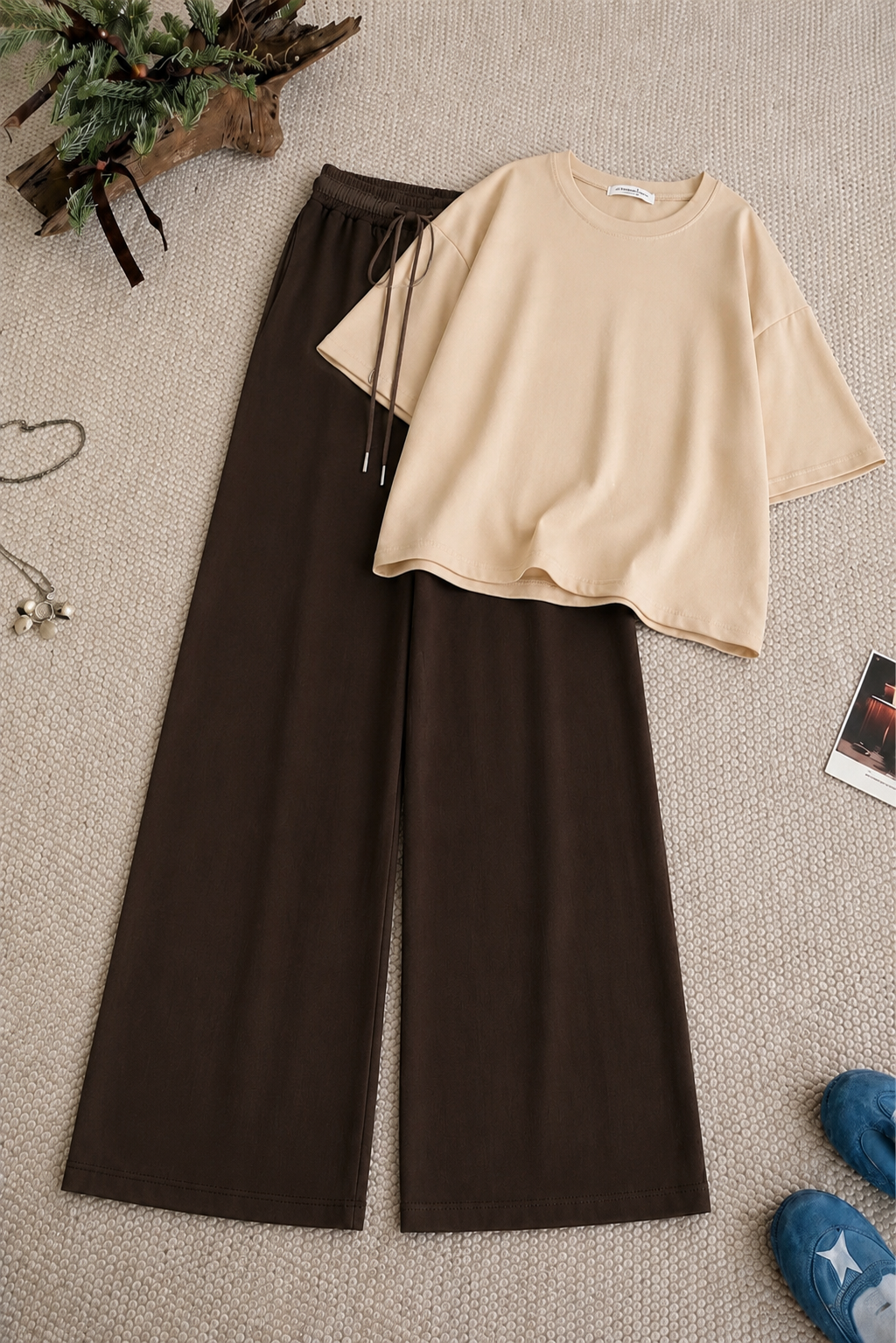 Beige Oversized Tee With Dark Brown Flapper Trouser